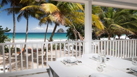 Dining area, Beach, Sea view