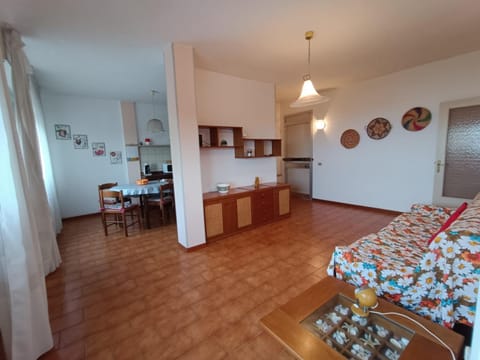 Appartamento con terrazza vista mare Apartamento in Marotta