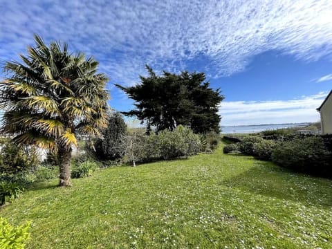 Ty Limicoles, villa avec vue sur golfe du Morbihan Villa in Locmariaquer