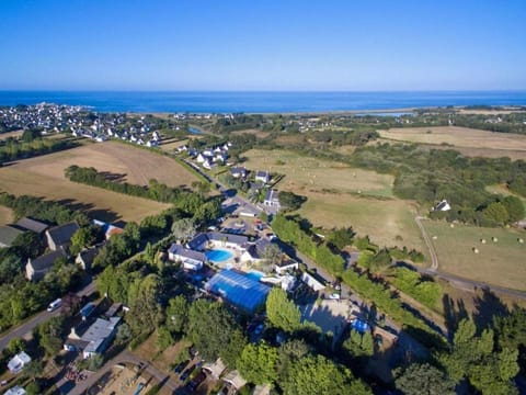 Bird's eye view, Swimming pool