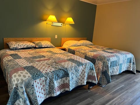 Le Campagnard Hotel in Matane