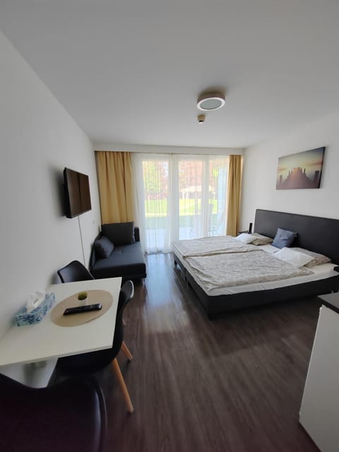 Gerber Apartman Balatonszárszó Apartment in Balatonszárszó