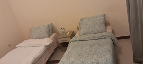 Top House Zayed Airport AUH Hostel in Abu Dhabi