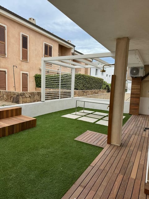 Property building, Patio, Garden, Garden view