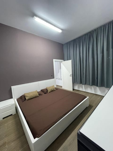 Gold apartament vlore free parking Apartment in Vlorë