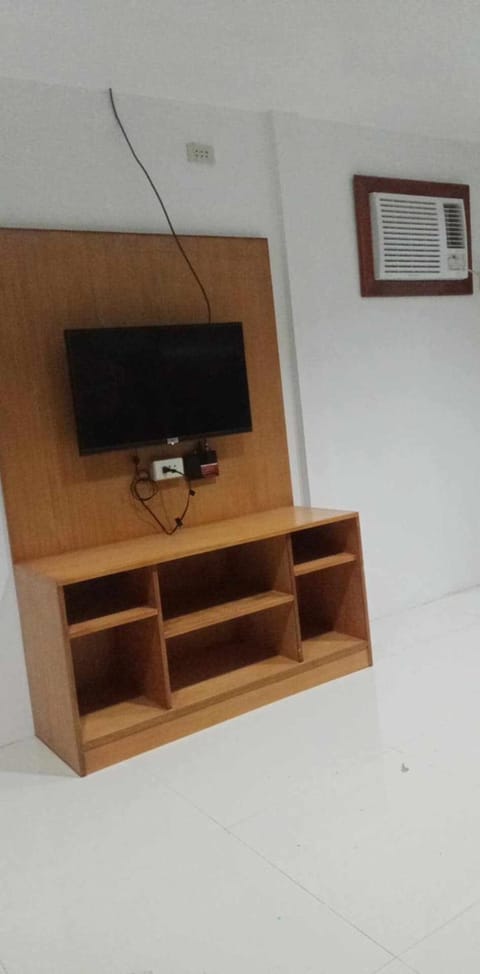 Communal lounge/ TV room, TV and multimedia, Evening entertainment