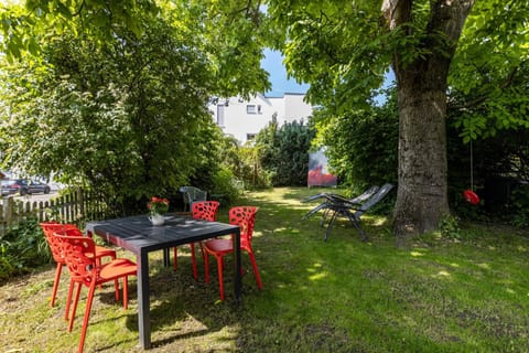 Ferienwohnung im Künstlerhaus Apartment in Gaienhofen