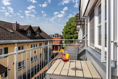 Ferienwohnung im Künstlerhaus Apartment in Gaienhofen