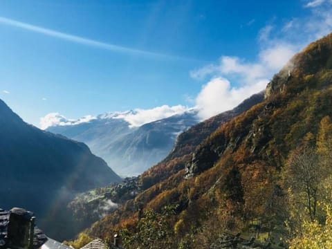 Maison Perruchon House in Aosta Valley, Italy