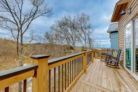 Your Lake Haven House in Douglas Lake