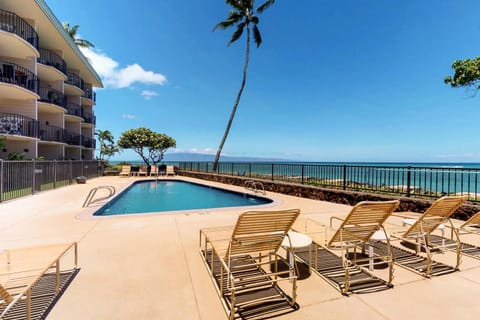 Kahana Reef 413 Apartment in Kahana