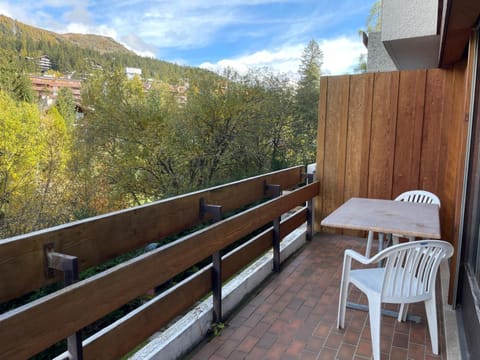 Balcony/Terrace, Mountain view