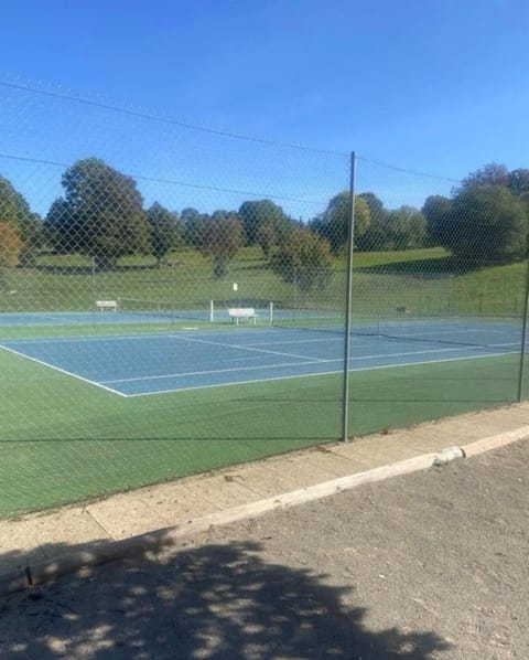 Tennis court