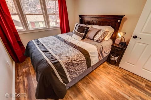 3BR Manitou Springs 2min to Restaurants Hot Tub Casa in Manitou Springs