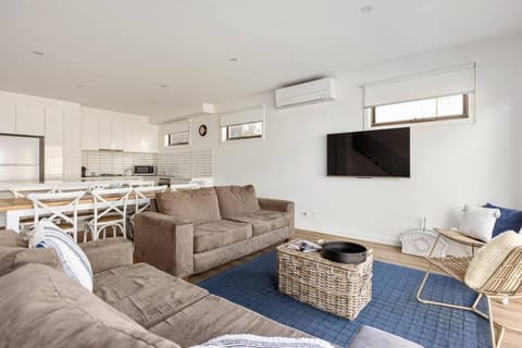 By the Bay Apartment in Dromana