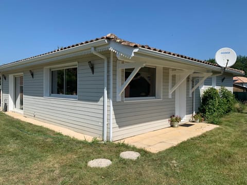 Villa familiale Bassin Arcachon House in Mios