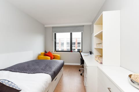 Stunning Cityscape Studios Your Urban Living in Glasgow Apartment in Glasgow