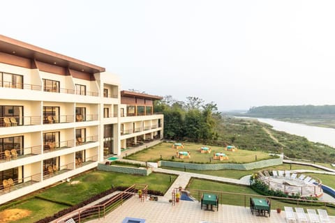 Park Safari Resort, Chitwan National Park Hotel in Bagmati Province, Nepal