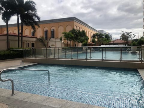 Pool view, Swimming pool