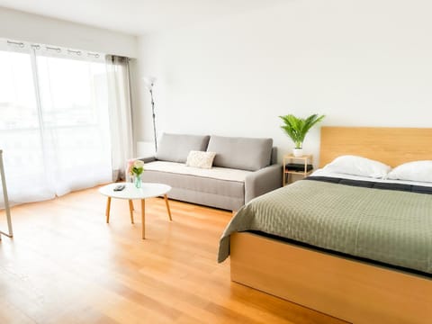 Bao Anh-TiamConciergerie, gare Joinville Apartment in Paris