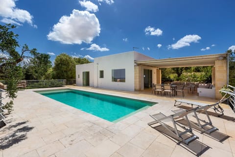 Property building, Patio, Swimming pool