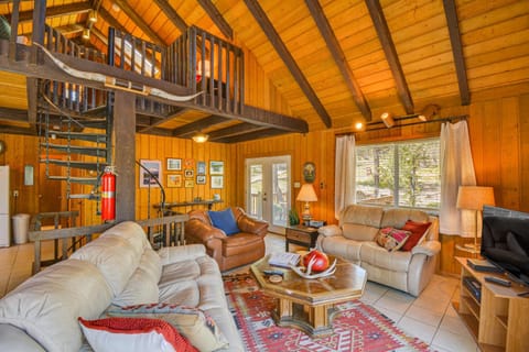 McCall Creekside Cabin Secluded Buena Vista Gem! House in Park County