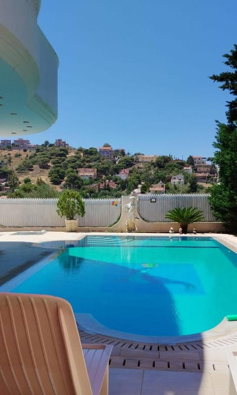 Cozy apartment with private pool Bed and Breakfast in East Attica Regional Unit, Greece