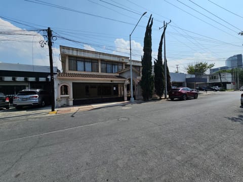 Property building, Street view, Location, Parking