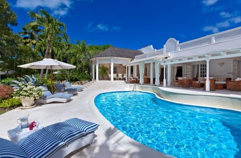 Seating area, Pool view, Swimming pool