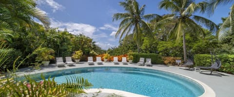 Lovely 4-bedroom holiday Villa Villa in Saint James