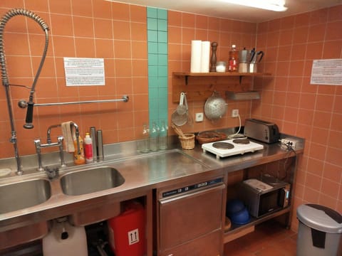 Communal kitchen