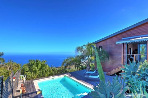 Property building, Pool view, Sea view, Swimming pool