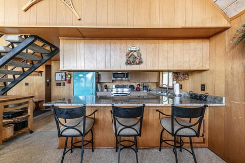 4BR Tahoe Retreat in Prime Location House in Dollar Point