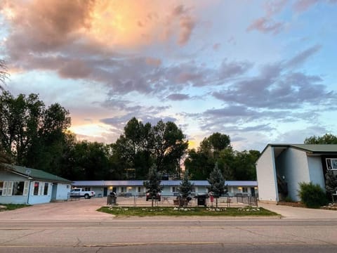 Property building, Street view