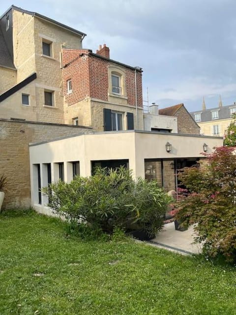 Appartement charmant et élégant de centre ville Apartment in Caen