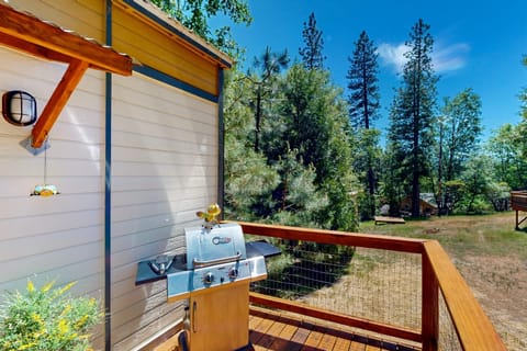 Nature's Nook Mountain Retreat Hotel in Calaveras County