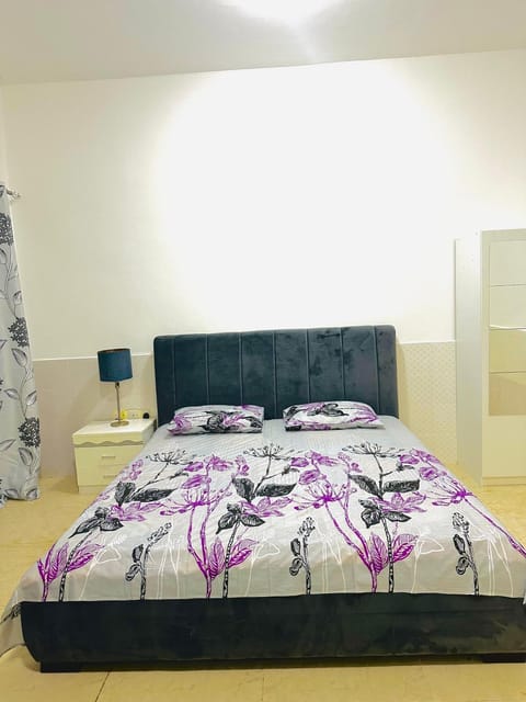 Lux Living Room Bed and Breakfast in Ajman