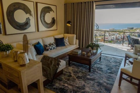 Quivira Golf Course 2 BD PentHouse, Ocean View Apartment in Cabo San Lucas