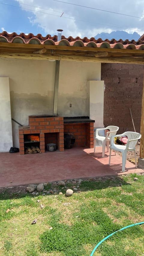 Casa Cusco Campo - ValleSagrado - calca House in Madre de Dios, Peru