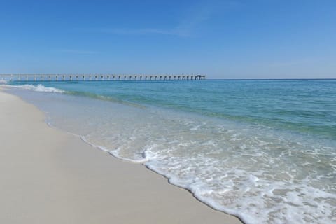 Sand Dollar E200 Apartment in Pensacola Beach