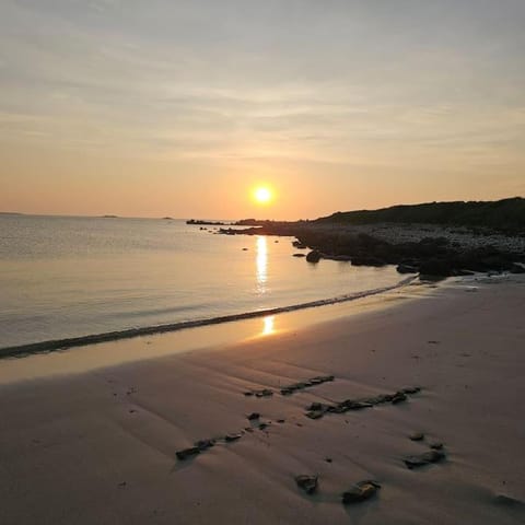 Jolie maison de vacances à 5 mn à pied des plages House in Plouguerneau