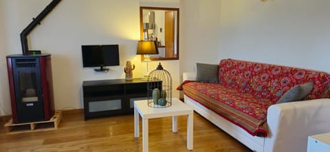 Living room, Seating area, Mountain view