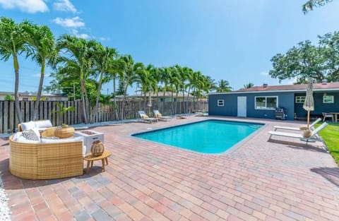 Patio, Day, Natural landscape, Garden view, Pool view, Swimming pool