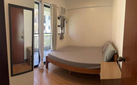 2BR Bangkal Entire Airconditioned Apartment, Sleeps 4 Apartment in Davao City