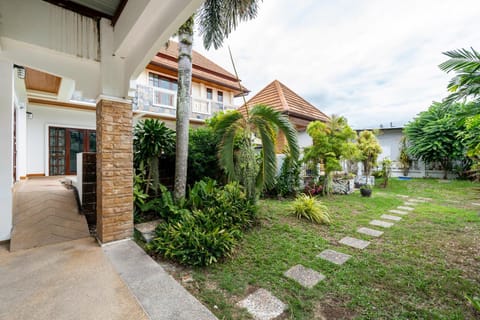 Patio, Garden, Balcony/Terrace