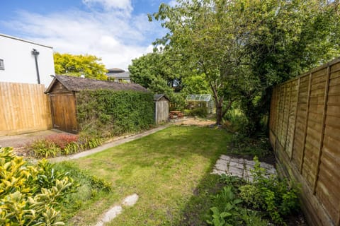 Garden, Garden view