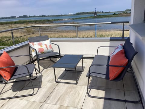 Patio, Sea view