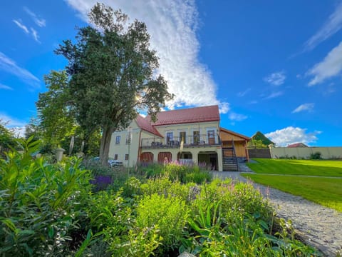 Garden, Garden, Balcony/Terrace