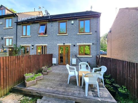 Patio, Garden, Balcony/Terrace, Garden view