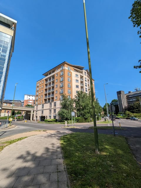 Property building, Neighbourhood, Street view, Location